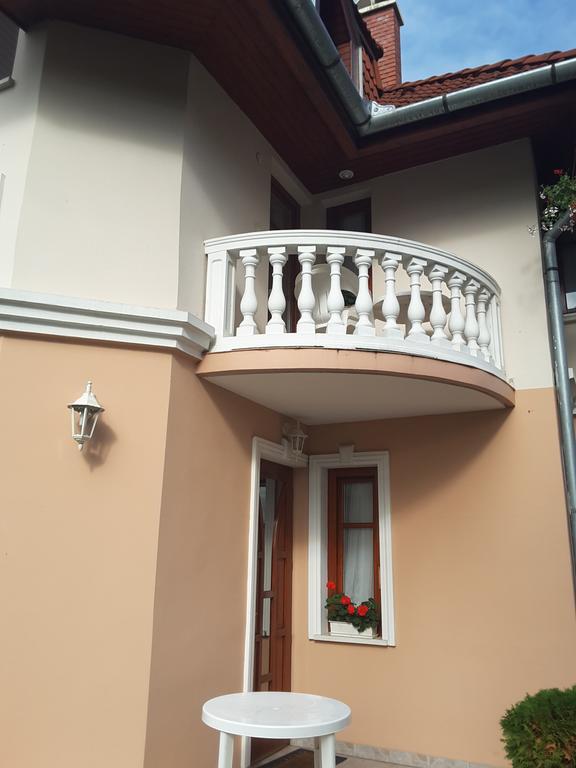Dessewffy Guesthouse Zamardi Exterior photo