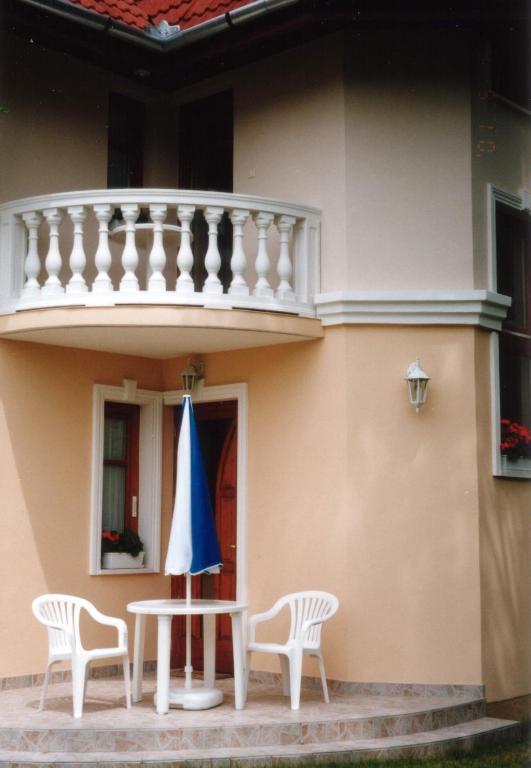 Dessewffy Guesthouse Zamardi Exterior photo